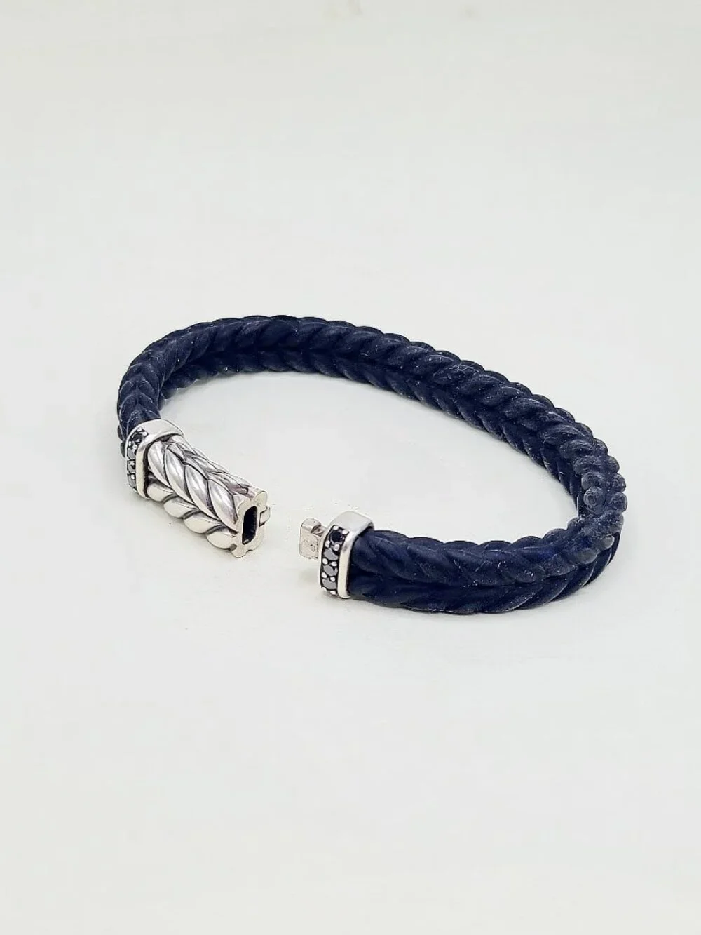 David Yurman Chevron Bracelet in Black Rubber w/ Pavé Black Diamonds, 9mm Sz Sm